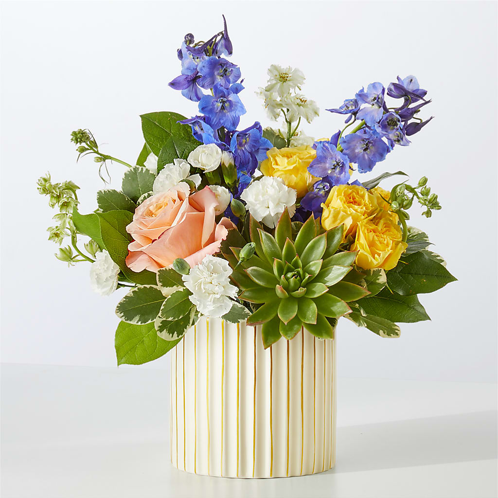 Cobalt Reverie Bouquet – Noor Florist Llc, Lake Villa IL