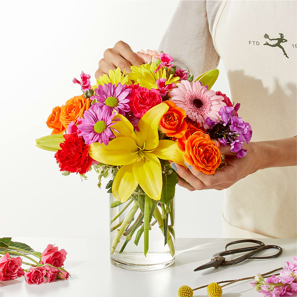Cue the Confetti - A Florist Original – Noor Florist Llc, Lake Villa IL