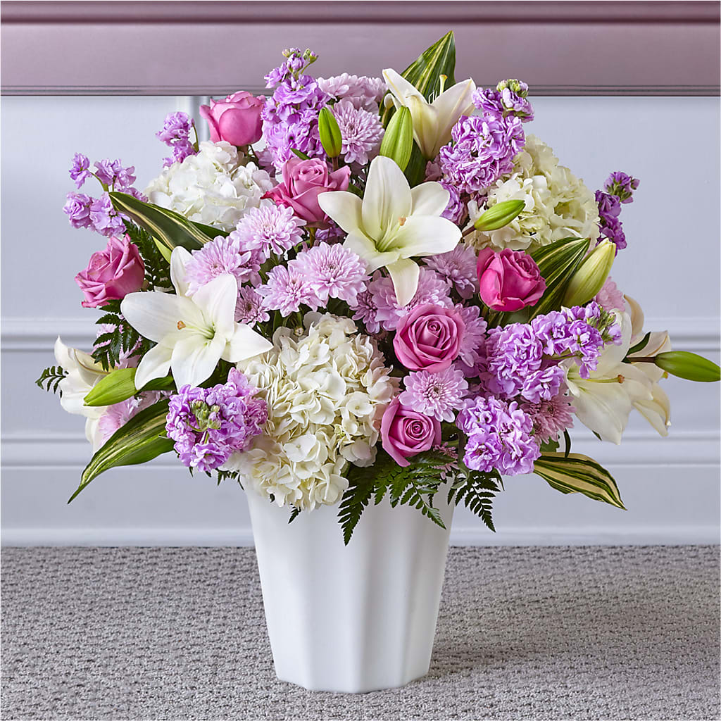 Heaven Sent Floor Basket – Noor Florist Llc, Lake Villa IL