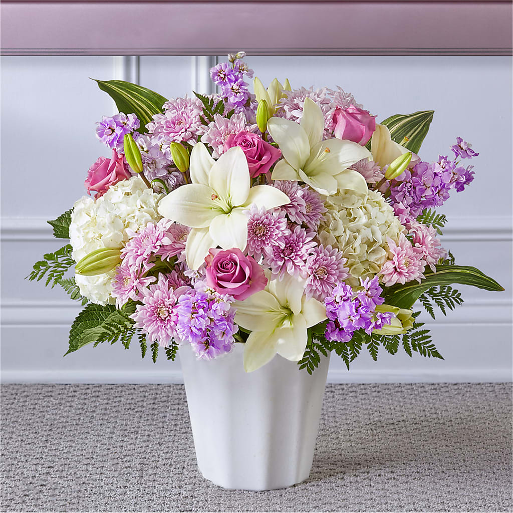 Heaven Sent Floor Basket – Noor Florist Llc, Lake Villa IL