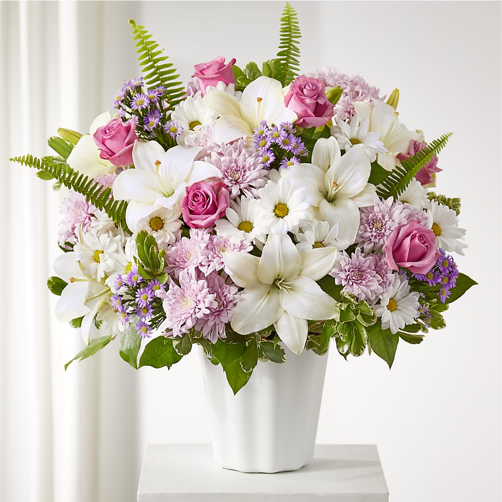Warmest Thoughts Tabletop Basket – Noor Florist Llc, Lake Villa IL