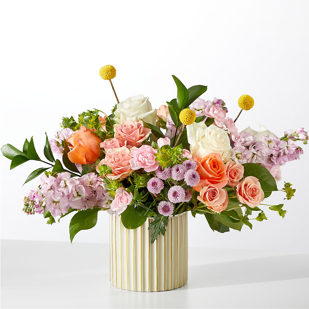 French Market Bouquet with Ivory Vase – Noor Florist Llc, Lake Villa IL