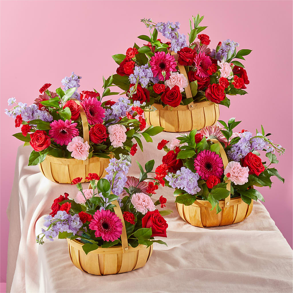 Pink Picnic Basket –  Noor Florist Llc, Lake Villa IL