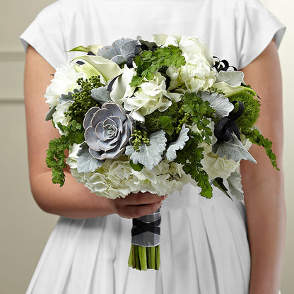 Sweet Innocence Bouquet –  Noor Florist Llc, Lake Villa IL